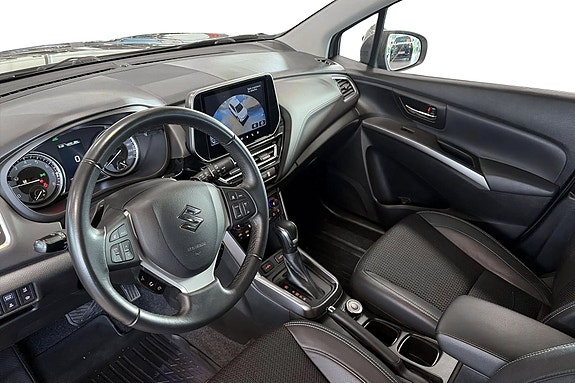 Suzuki S-Cross 7 of 27