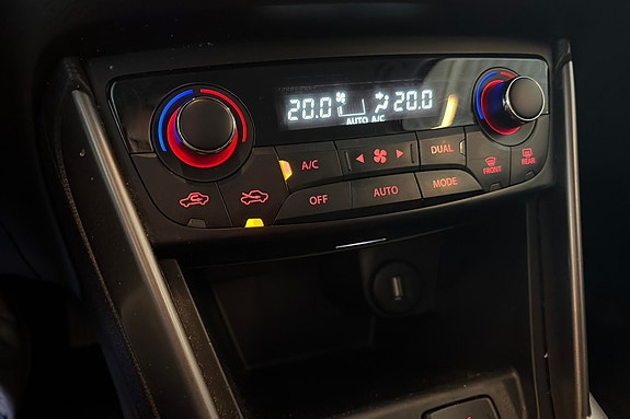 Suzuki S-Cross 16 of 27