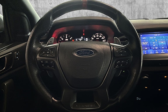 Ford Ranger Raptor 19 of 28