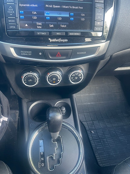 Mitsubishi ASX 10 of 14
