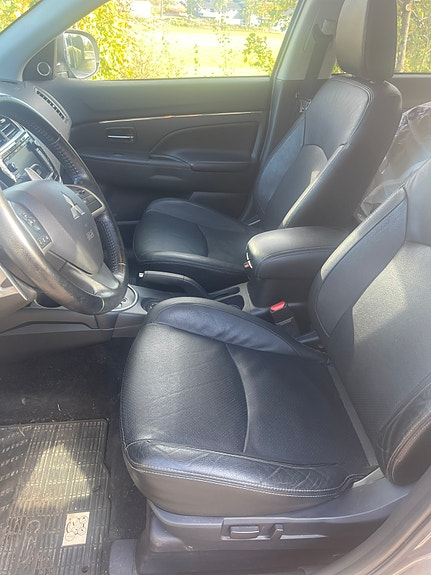 Mitsubishi ASX 8 of 14