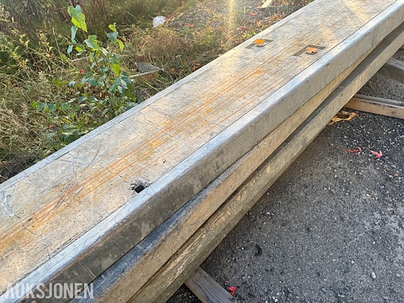 Andre 4 Stk Protec sperreelementer i stål med betongfylling 7 of 12