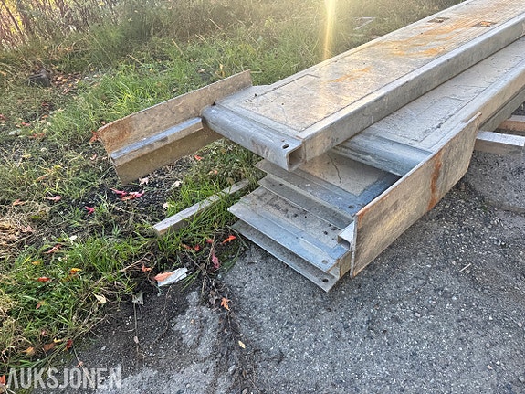 Andre 4 Stk Protec sperreelementer i stål med betongfylling 2 of 12