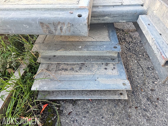 Andre 4 Stk Protec sperreelementer i stål med betongfylling 4 of 12