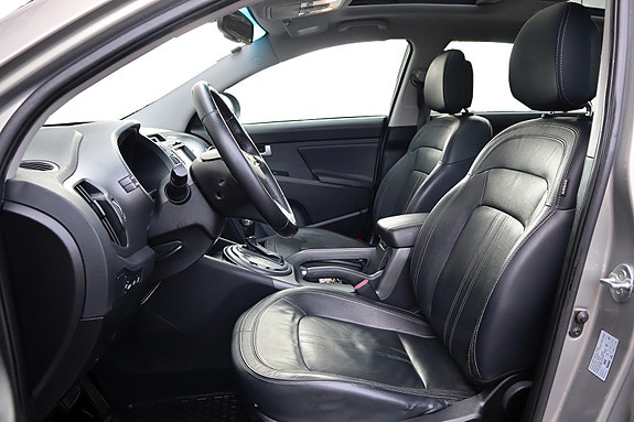 Kia Sportage 10 of 26