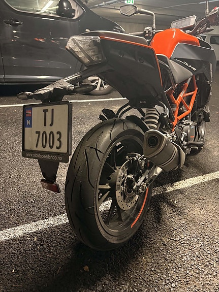 KTM 390 Duke 8 of 9