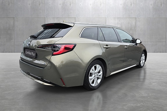 Toyota Corolla 5 of 20