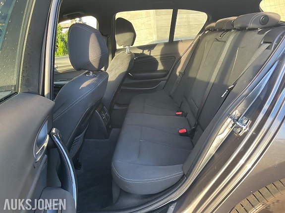 BMW 1-Serie 11 of 14