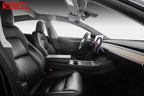 Tesla Model 3 26 of 27
