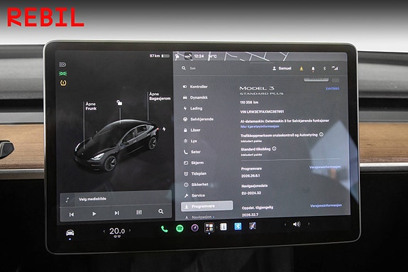 Tesla Model 3 13 of 27