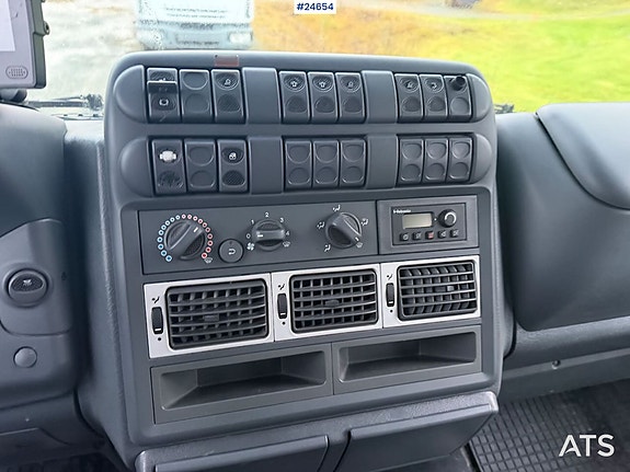 Iveco eurocargo 100E21 planbil med bakmontert kran. REP.OBJEKT 27 of 30