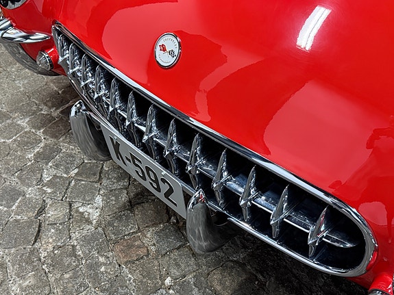 Chevrolet Corvette 7 of 30