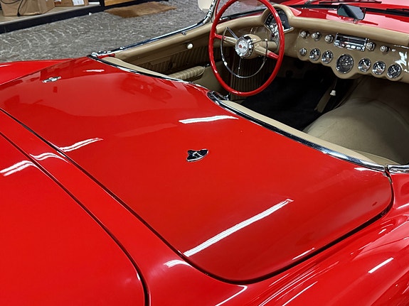 Chevrolet Corvette 20 of 30
