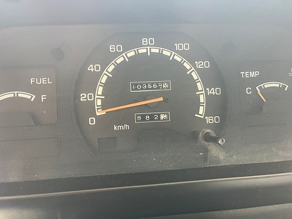 Mitsubishi L300 5 of 12