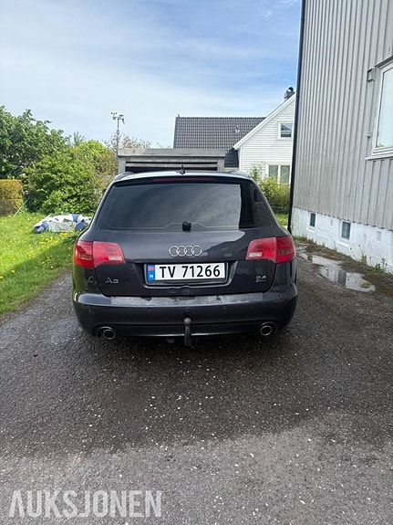 Audi A6 8 of 21