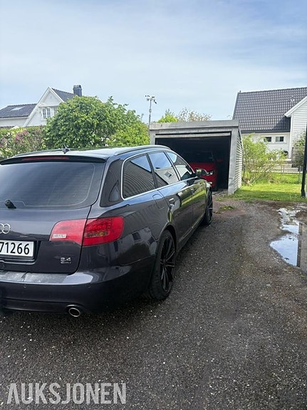Audi A6 7 of 21