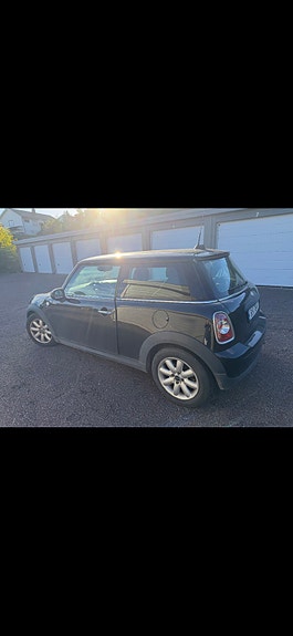 MINI One 4 of 16