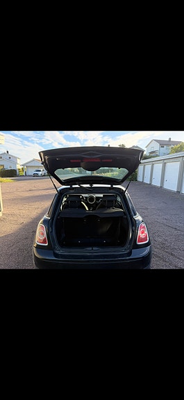 MINI One 6 of 16
