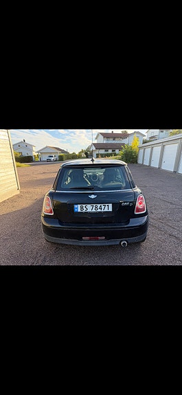 MINI One 5 of 16