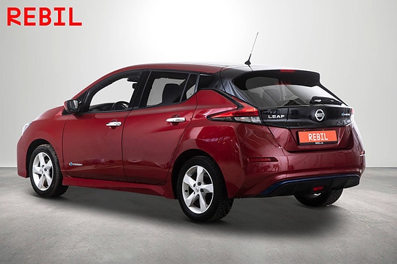Nissan Leaf 5 of 24
