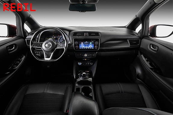 Nissan Leaf 11 of 24