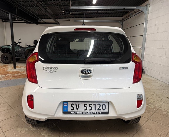 Kia Picanto 4 of 30