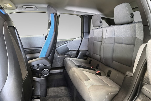 BMW i3 9 of 22