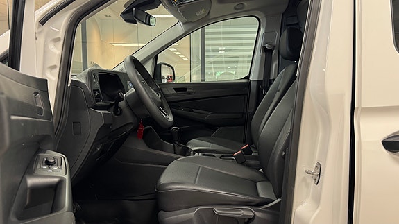 Volkswagen Caddy 17 of 30