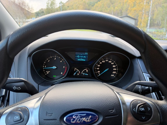 Ford Focus 3 of 18