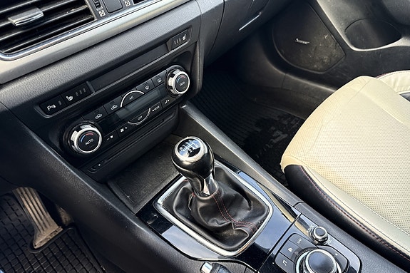 Mazda 3 17 of 24