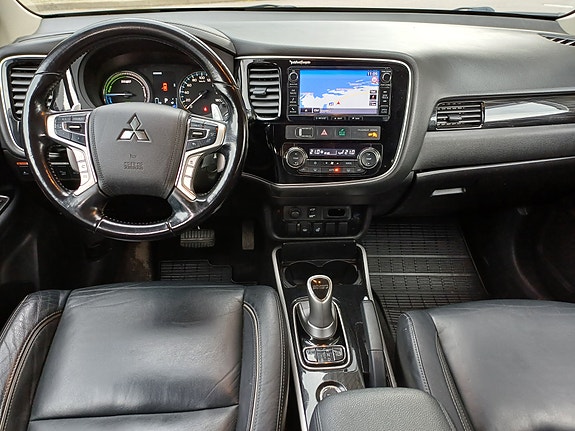 Mitsubishi Outlander 8 of 11