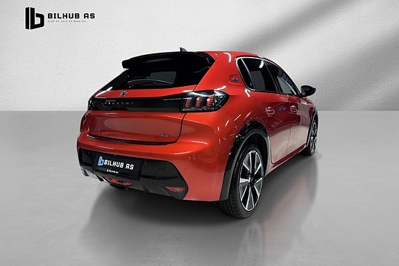 Peugeot e-208 5 of 20