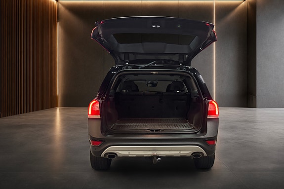 Volvo XC70 5 of 30