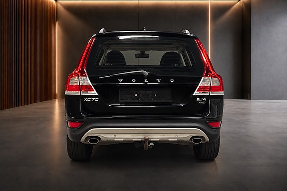 Volvo XC70 4 of 30
