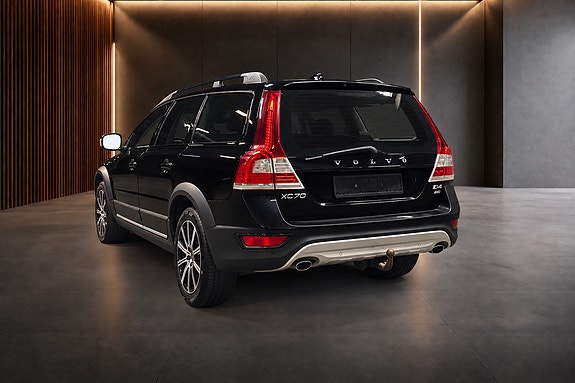 Volvo XC70 3 of 30