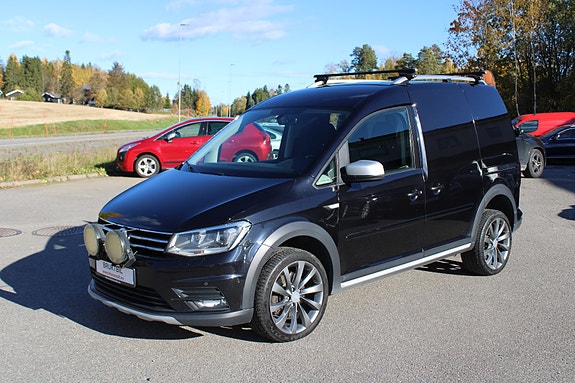 Volkswagen Caddy Alltrack 10 of 30