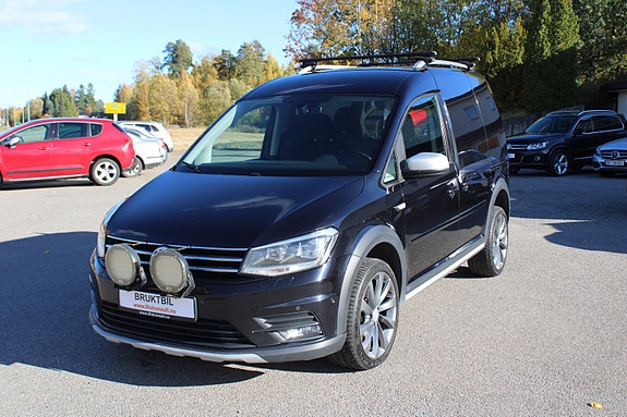 Volkswagen Caddy Alltrack 11 of 30