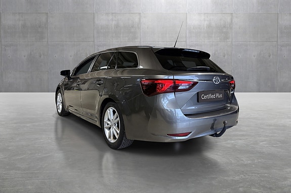 Toyota Avensis 3 of 25