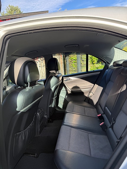 Mercedes-Benz C220 d 9 of 11