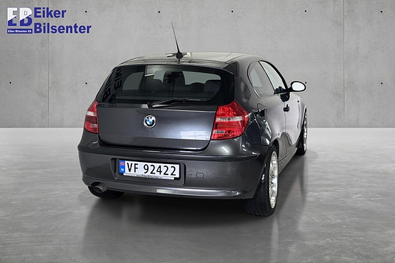 BMW 118d 8 of 22