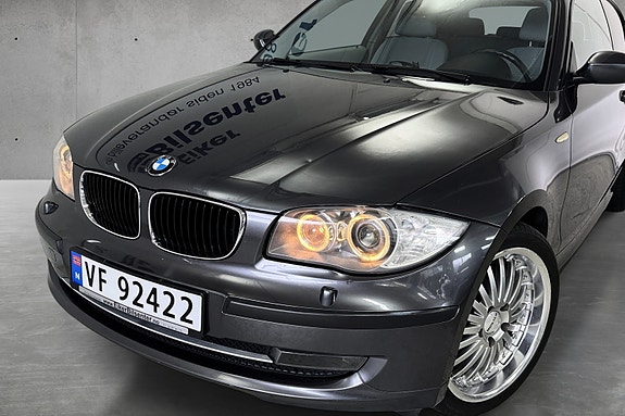 BMW 118d 4 of 22