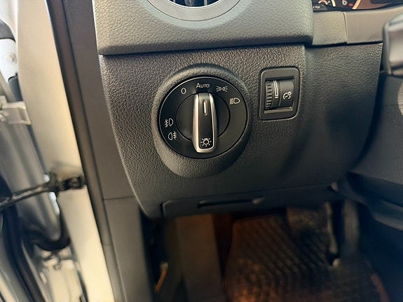 Volkswagen Tiguan 12 of 26