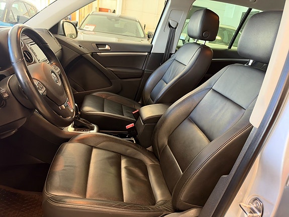 Volkswagen Tiguan 14 of 26