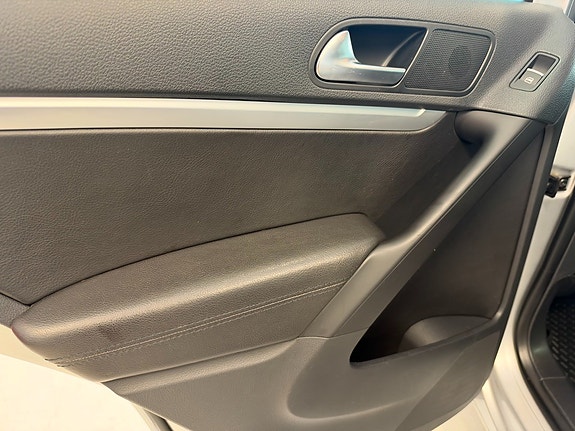 Volkswagen Tiguan 8 of 26