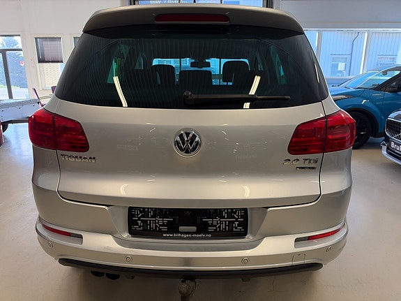 Volkswagen Tiguan 4 of 26