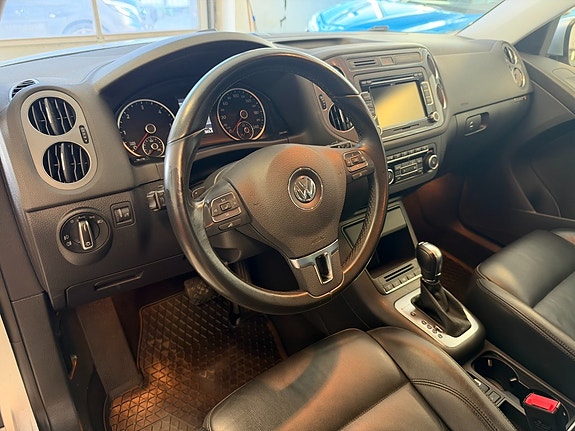 Volkswagen Tiguan 13 of 26