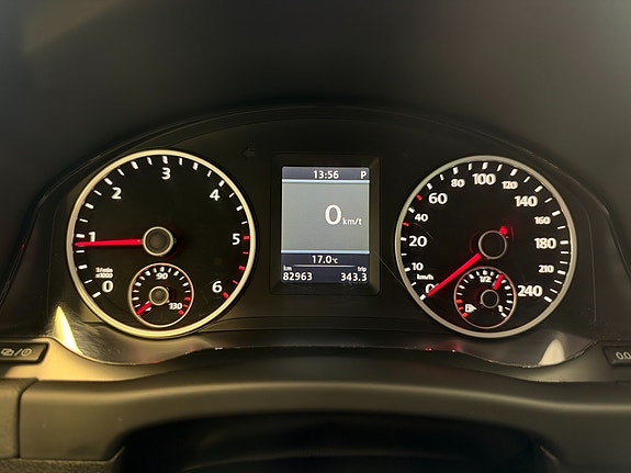 Volkswagen Tiguan 17 of 26