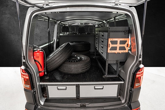 Volkswagen Transporter 15 of 28