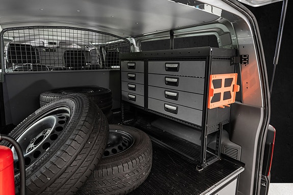 Volkswagen Transporter 16 of 28