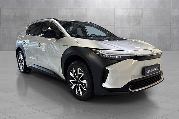 Toyota bZ4X 7 of 19